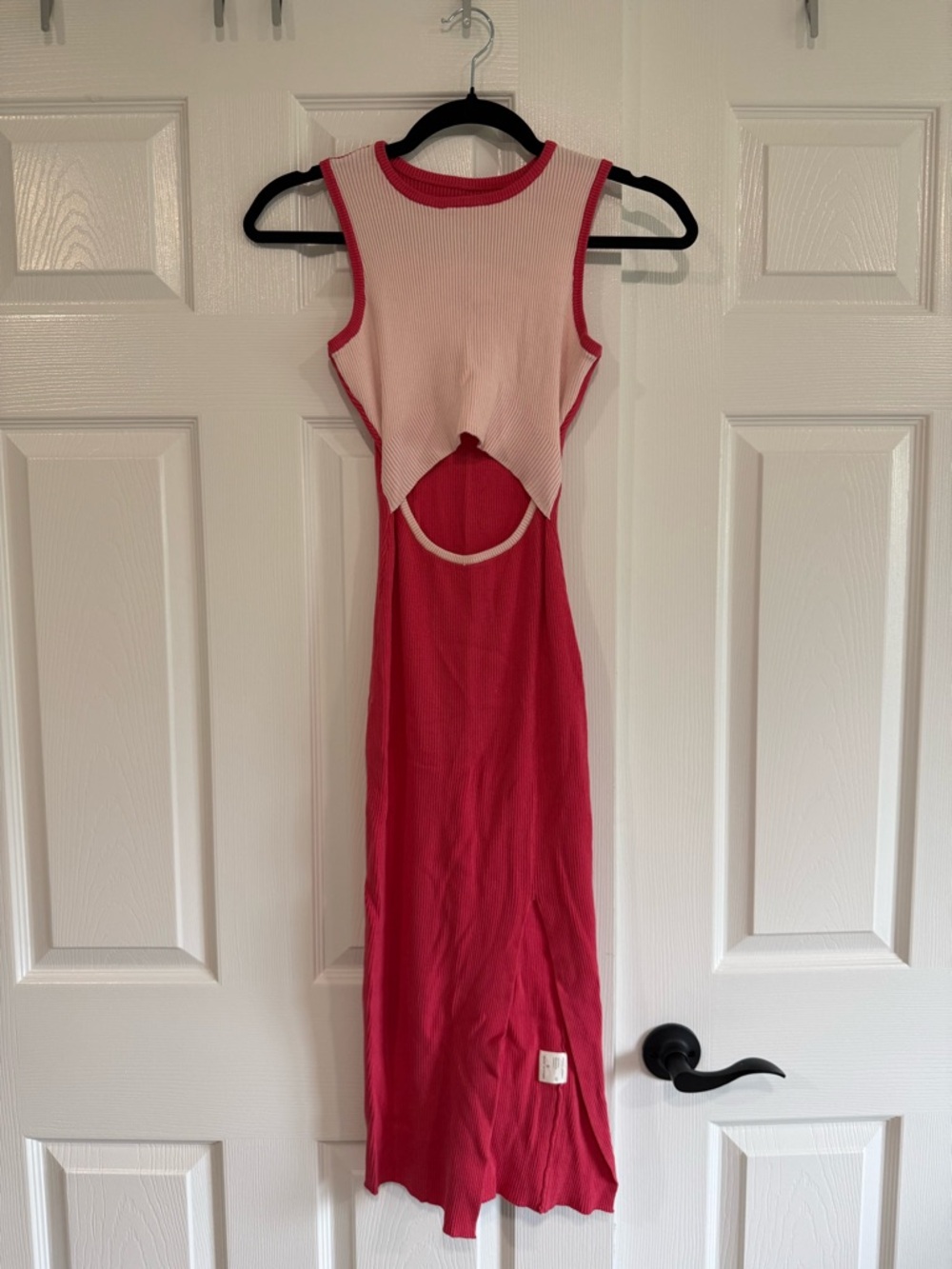 Sleeveless Two-Tone Pink Cutout Midi Dress